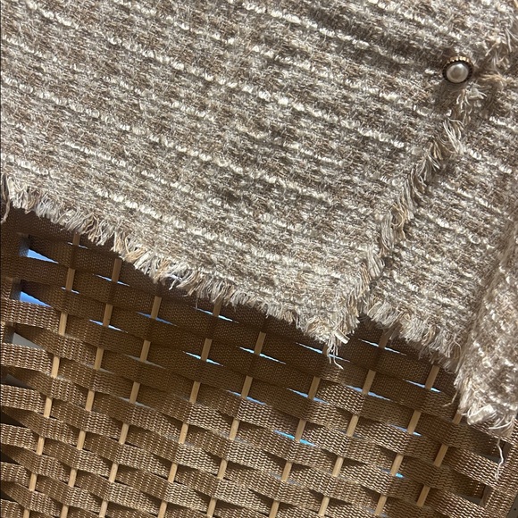 Blu Pepper Beige Tweed Frayed Mini Skirt with Pearl Buttons - Picture 5 of 8